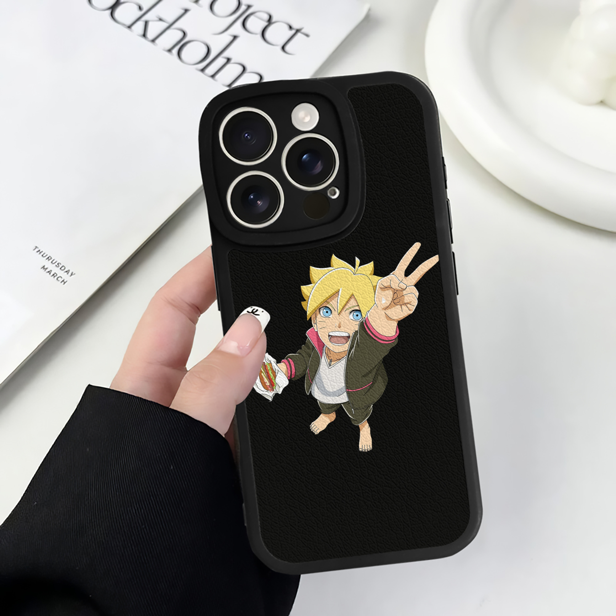 （画像用） NARUTO -ナルト- うずまき ボルト Uzumaki Boruto 【iPhone 16シリーズ対応】シリコンスマホケース（レザー調） 材質：シリコン